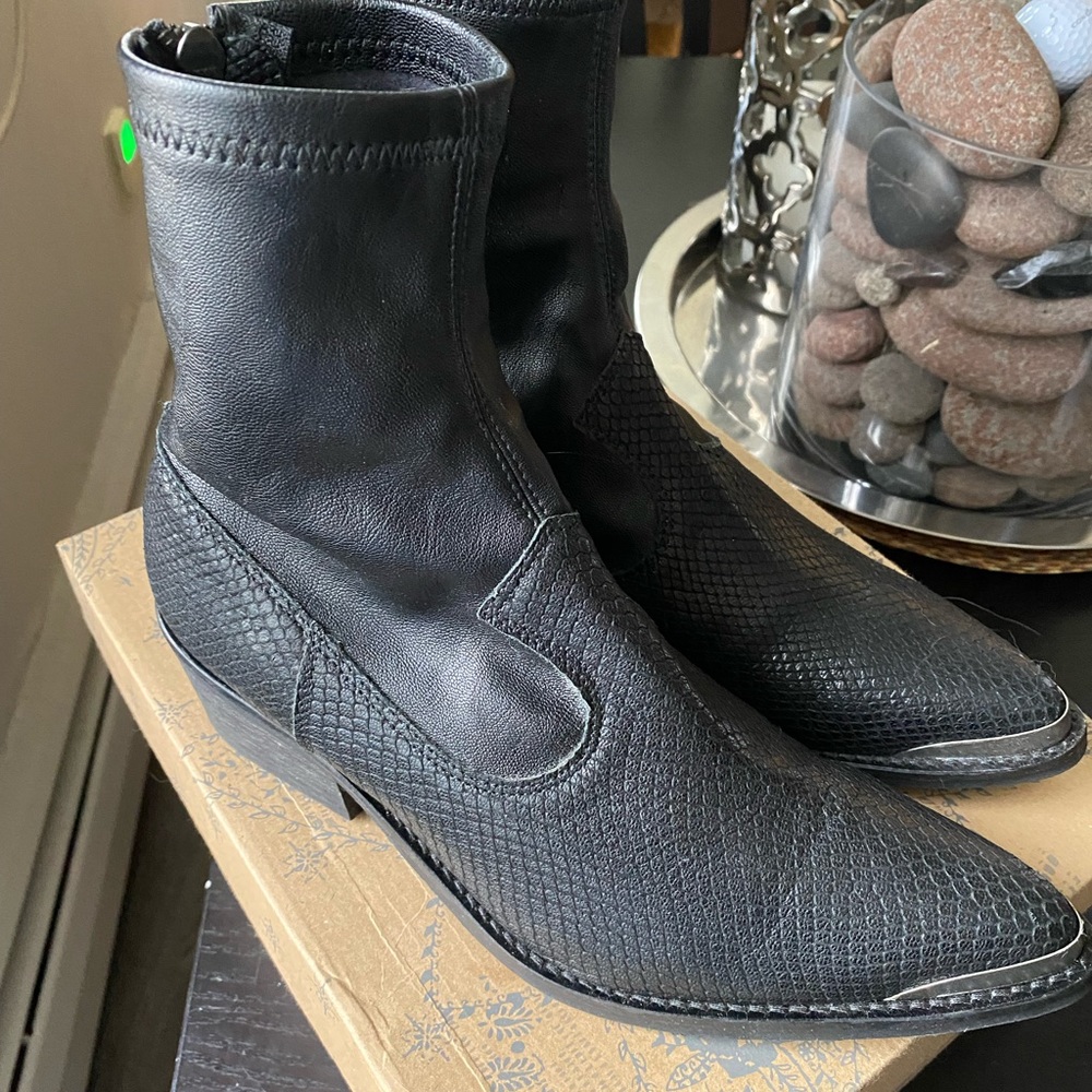 Grand Teton Ankle Boots